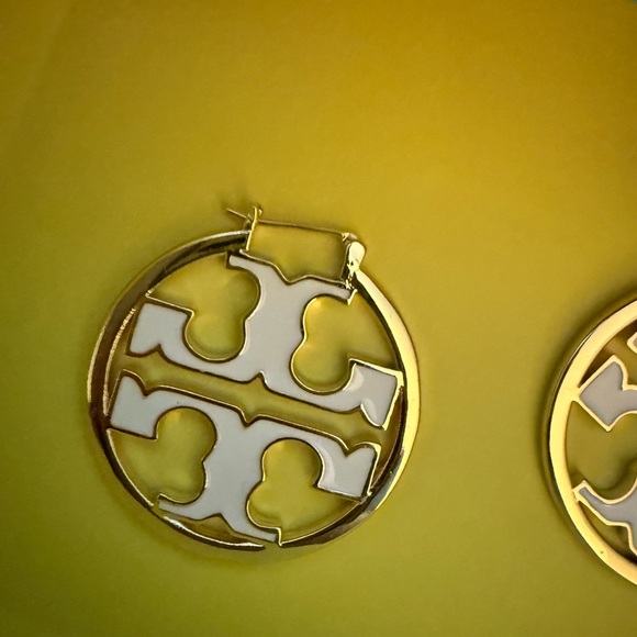 Tory Burch Gold and White Earrings - Picture 4 of 6